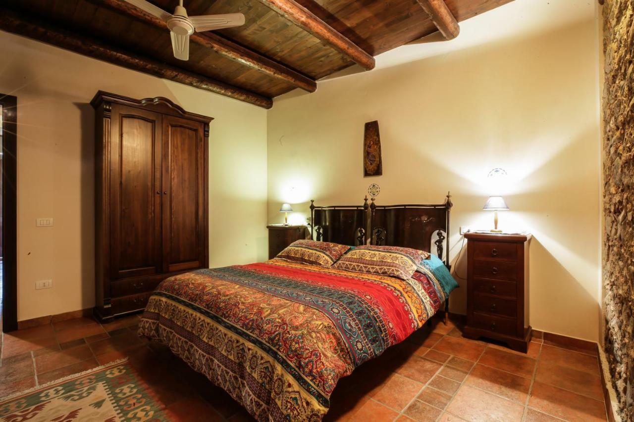 La Masseria Lolivia 塞尼塞 外观 照片
