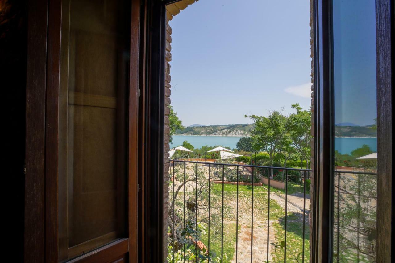 La Masseria Lolivia 塞尼塞 外观 照片